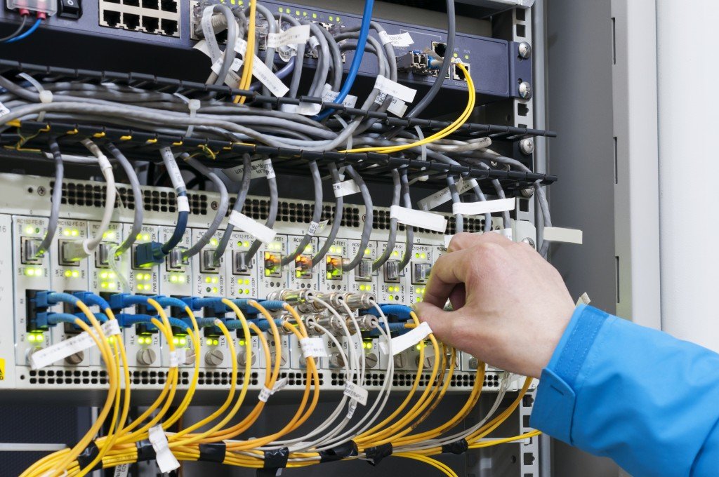 broadband-shutterstock_169577870-1024x680